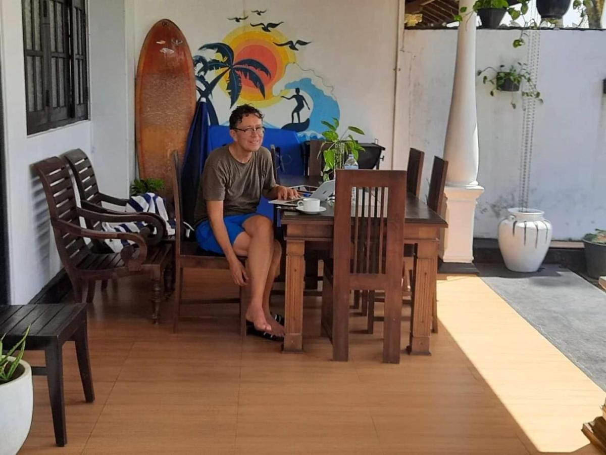 Ashen'S Beach House Bussa 외부 사진